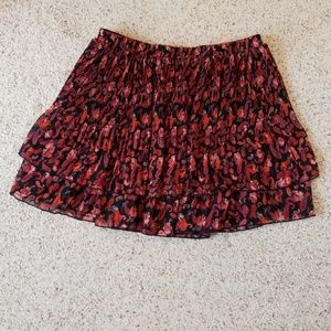 *FREE SHIPPING* Layered paisley Ecote skirt. Great for Valentine's Day ❤️